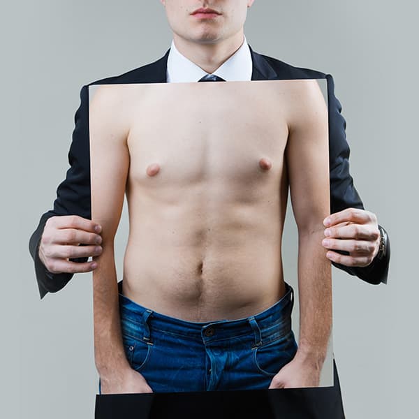 男性女乳症示意圖